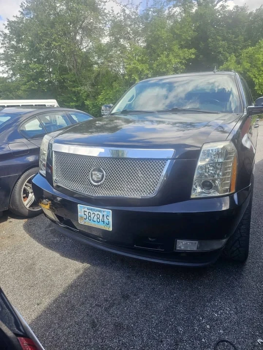 2008 Cadillac Escalade & EXT 3rd Gen - Image 2 of 3