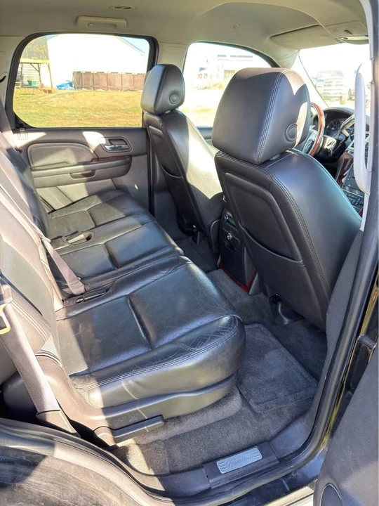 2008 Cadillac Escalade & EXT 3rd Gen - Image 8 of 9