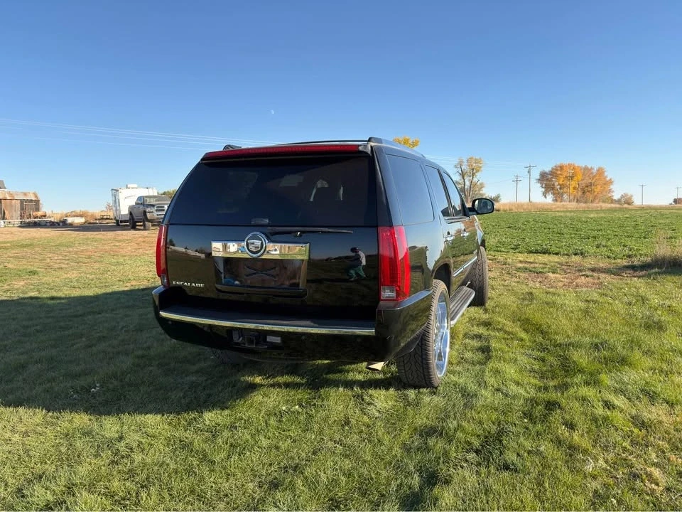 2008 Cadillac Escalade & EXT 3rd Gen - Image 4 of 9