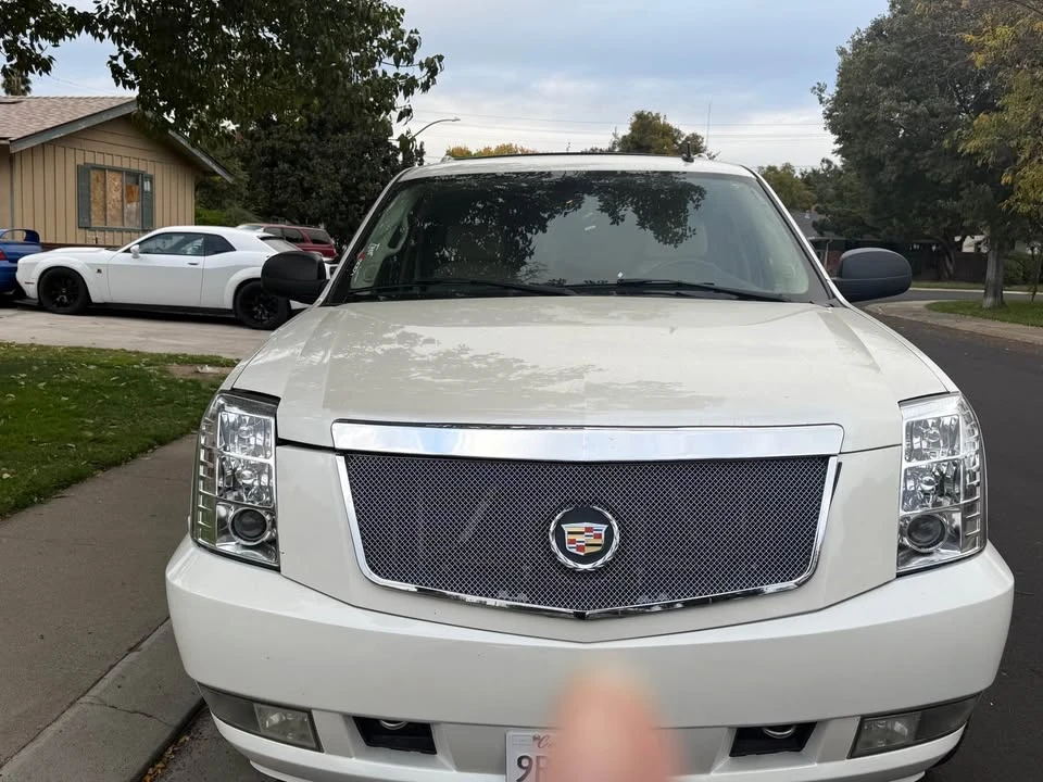 2008 Cadillac Escalade & EXT 3rd Gen - Image 6 of 13