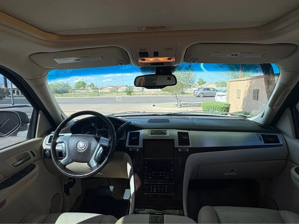 2008 Cadillac Escalade & EXT 3rd Gen - Image 7 of 8