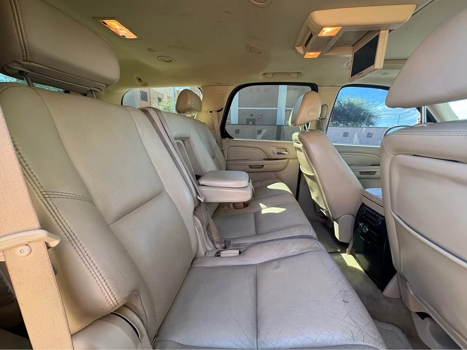 2008 Cadillac Escalade & EXT 3rd Gen - Image 5 of 8