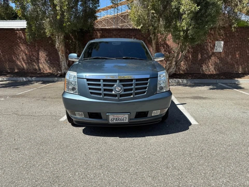 2008 Cadillac Escalade & EXT 3rd Gen - Image 8 of 15