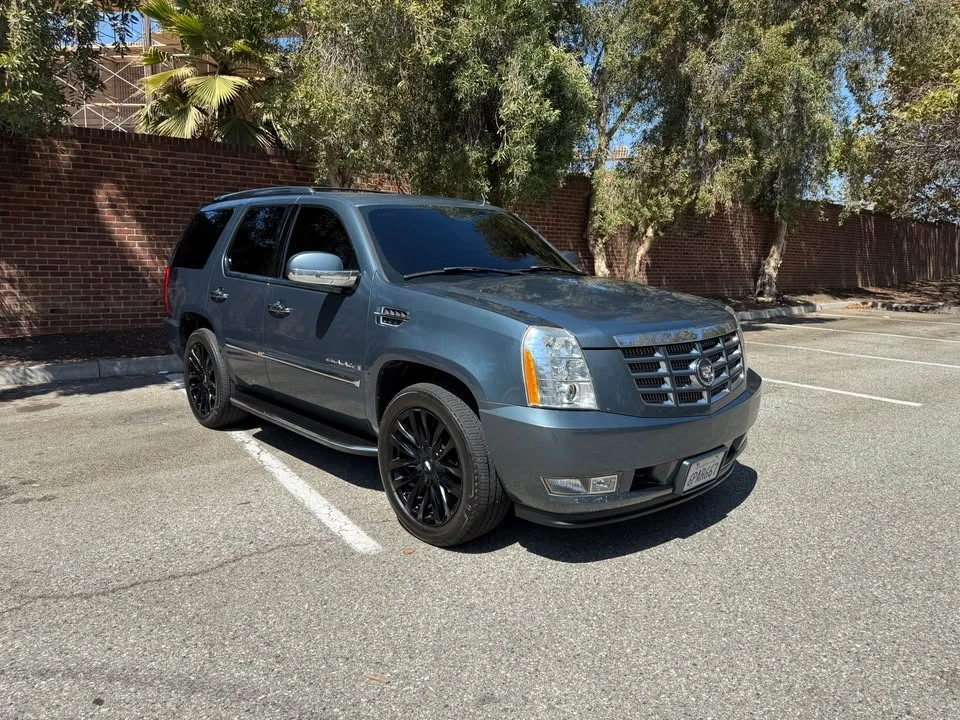 2008 Cadillac Escalade & EXT 3rd Gen - Image 7 of 15