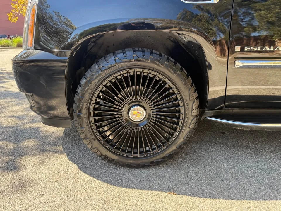 2008 Cadillac Escalade & EXT 3rd Gen - Image 18 of 20