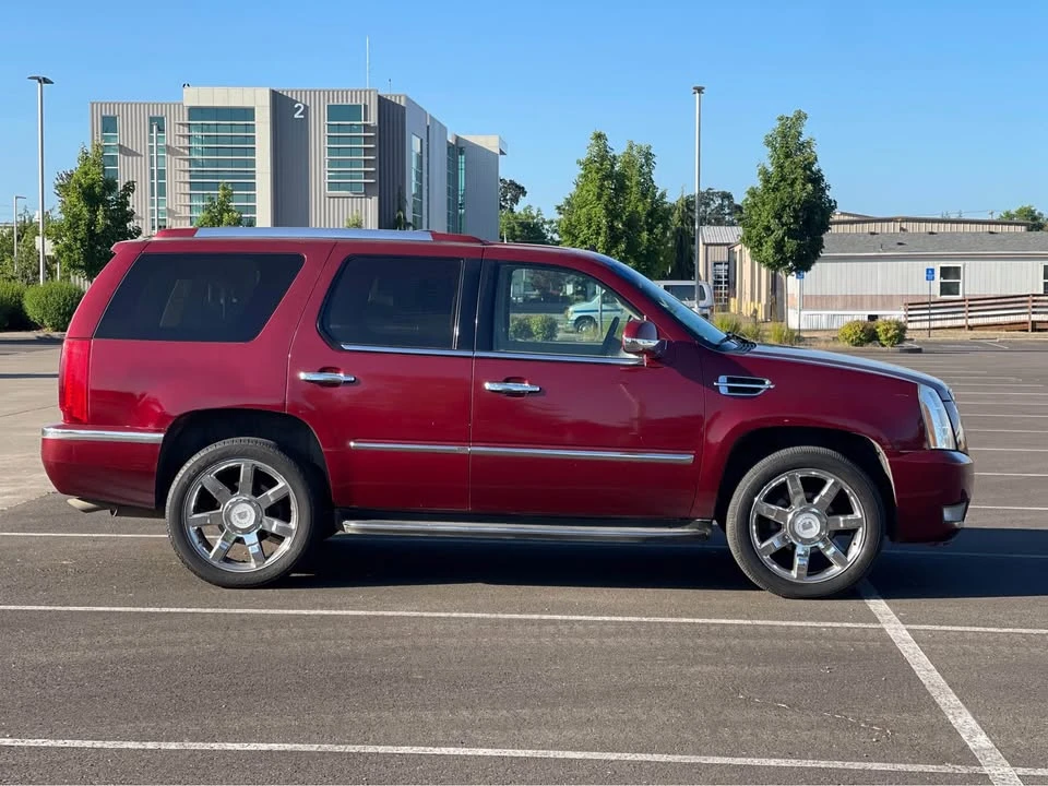 2008 Cadillac Escalade & EXT 3rd Gen - Image 3 of 11