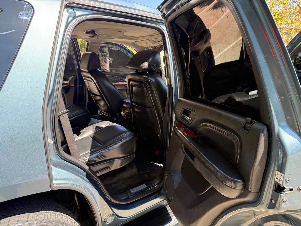 2008 Cadillac Escalade & EXT 3rd Gen - Image 10 of 18