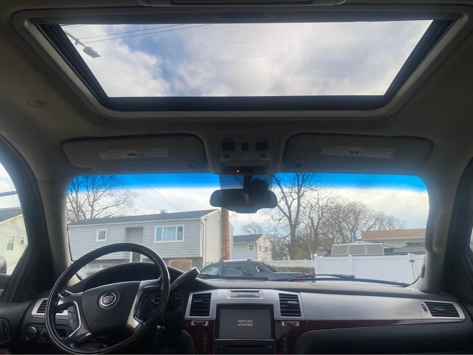 2008 Cadillac Escalade & EXT 3rd Gen - Image 12 of 18