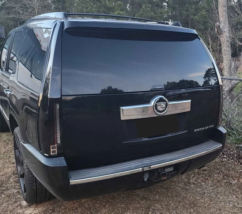 2008 Cadillac Escalade & EXT 3rd Gen - Image 2 of 9