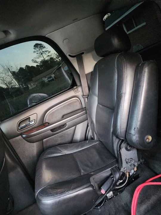 2008 Cadillac Escalade & EXT 3rd Gen - Image 8 of 9