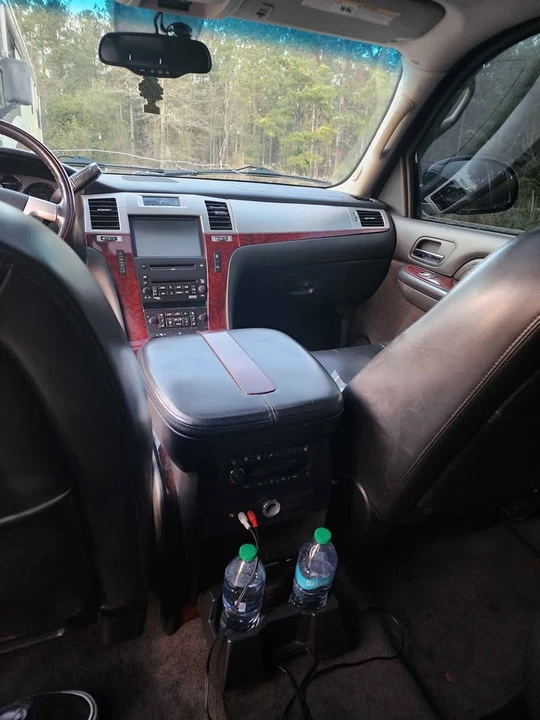 2008 Cadillac Escalade & EXT 3rd Gen - Image 6 of 9