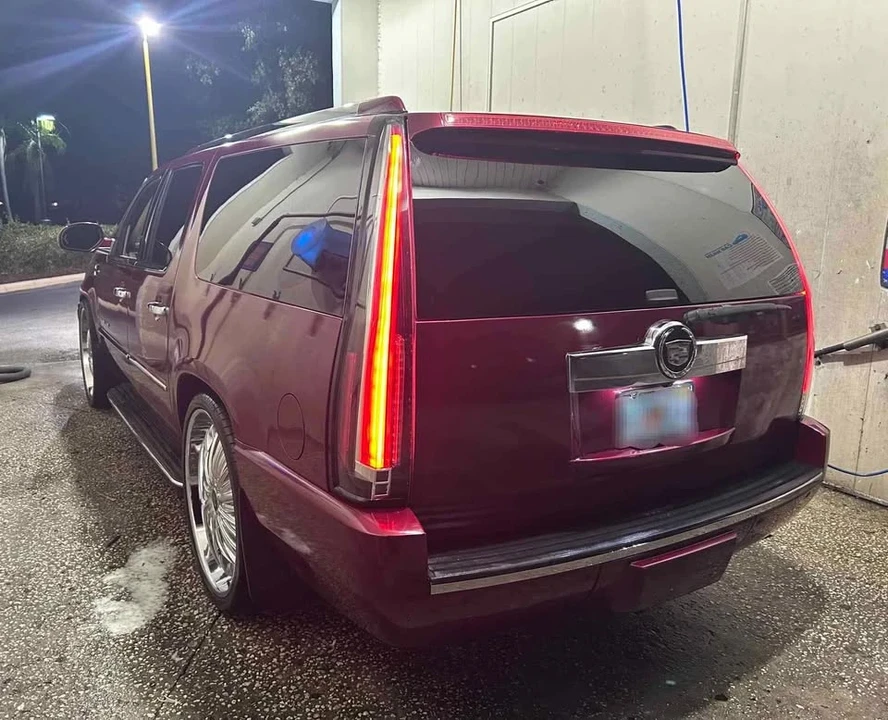 2008 Cadillac Escalade & EXT 3rd Gen - Image 5 of 12
