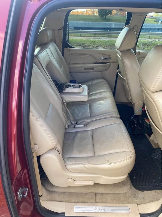 2008 Cadillac Escalade & EXT 3rd Gen - Image 4 of 8