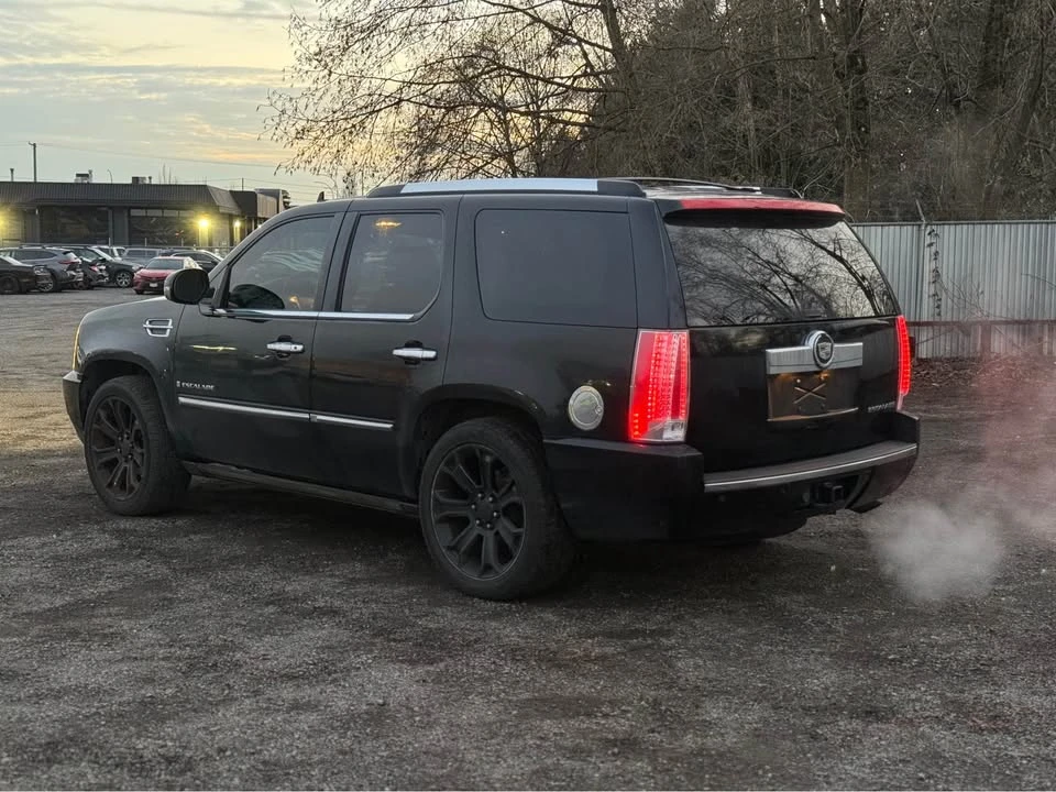 2008 Cadillac Escalade & EXT 3rd Gen - Image 4 of 15