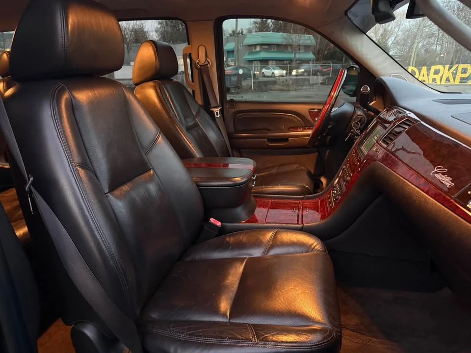 2008 Cadillac Escalade & EXT 3rd Gen - Image 12 of 15