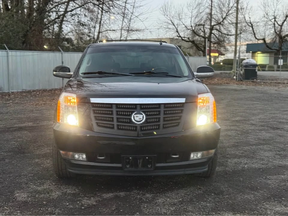 2008 Cadillac Escalade & EXT 3rd Gen - Image 3 of 15
