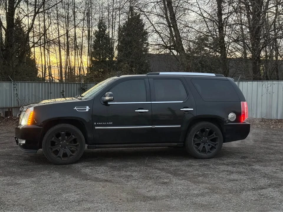 2008 Cadillac Escalade & EXT 3rd Gen - Image 5 of 15