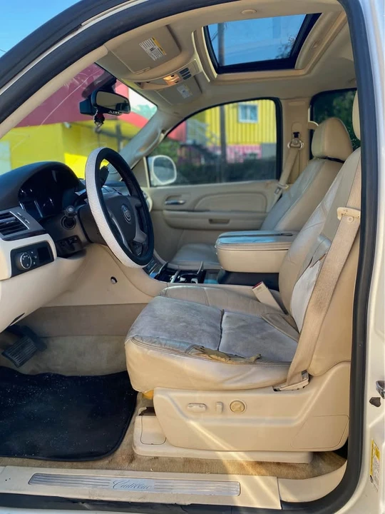 2008 Cadillac Escalade & EXT 3rd Gen - Image 5 of 7