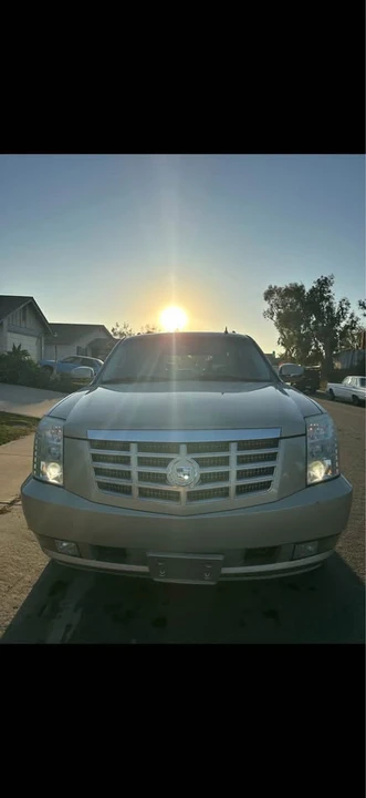 2008 Cadillac Escalade & EXT 3rd Gen - Image 7 of 12
