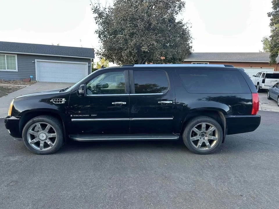 2008 Cadillac Escalade & EXT 3rd Gen - Image 6 of 10