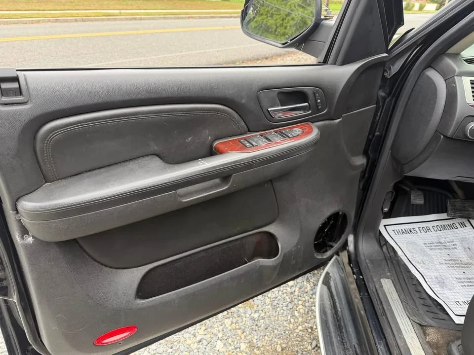 2008 Cadillac Escalade & EXT 3rd Gen - Image 12 of 14