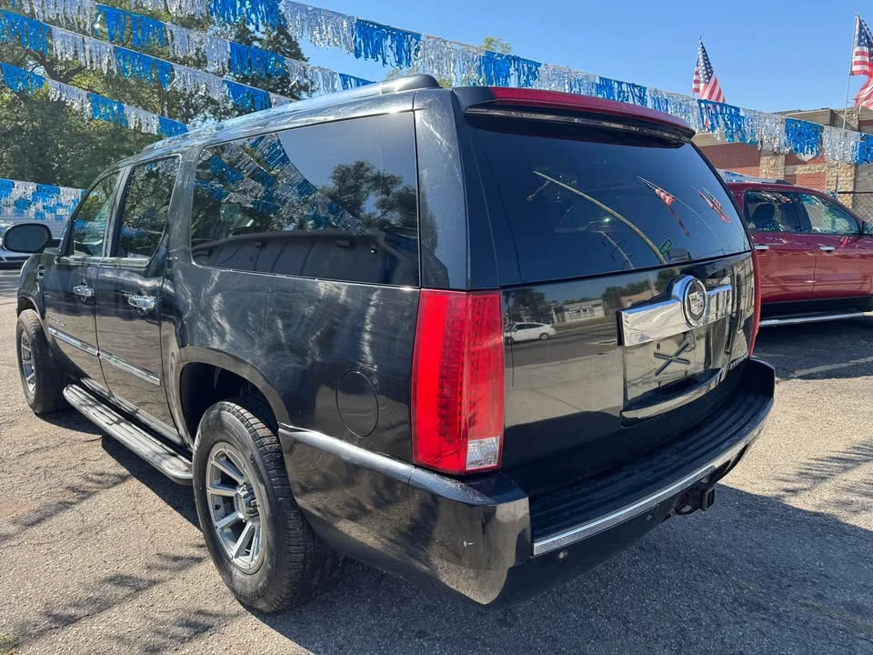 2008 Cadillac Escalade & EXT 3rd Gen - Image 3 of 8