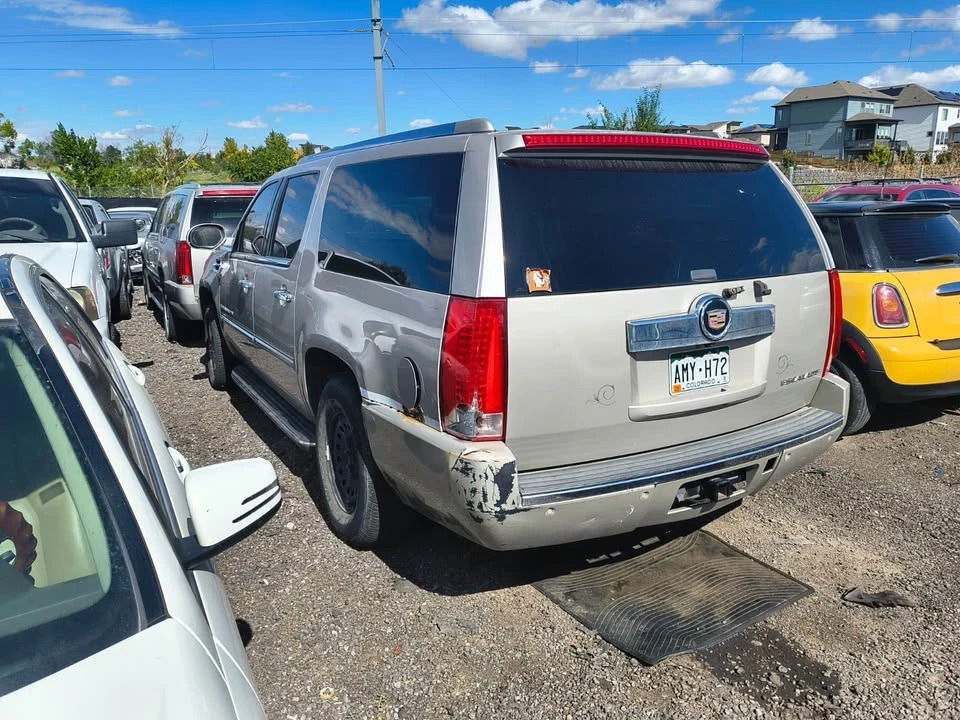 2008 Cadillac Escalade & EXT 3rd Gen - Image 2 of 3