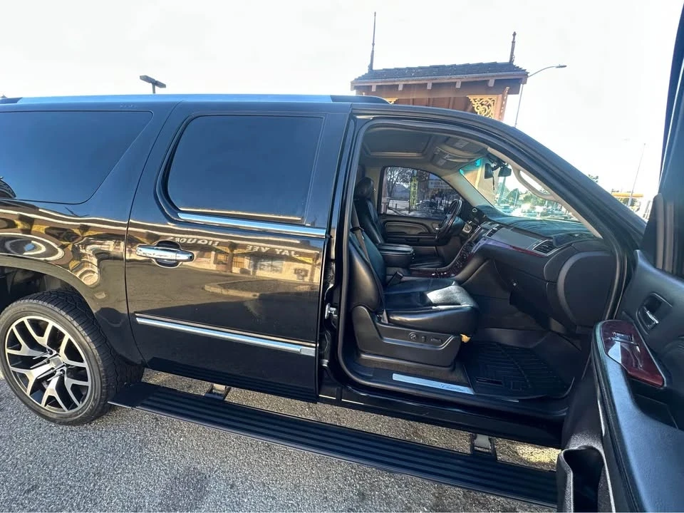 2008 Cadillac Escalade & EXT 3rd Gen - Image 4 of 15