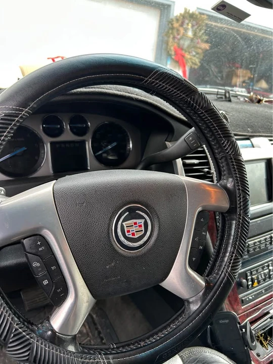 2008 Cadillac Escalade & EXT 3rd Gen - Image 10 of 10