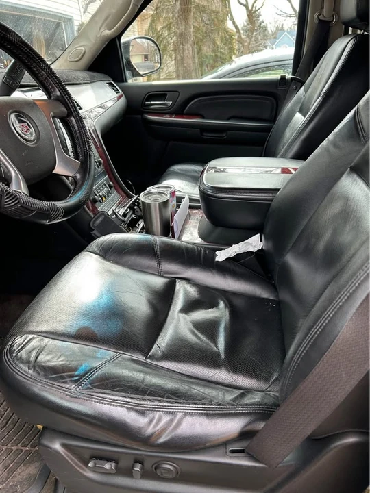 2008 Cadillac Escalade & EXT 3rd Gen - Image 8 of 10