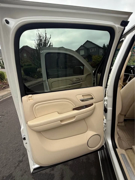 2008 Cadillac Escalade & EXT 3rd Gen - Image 8 of 13
