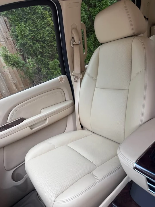 2008 Cadillac Escalade & EXT 3rd Gen - Image 11 of 13