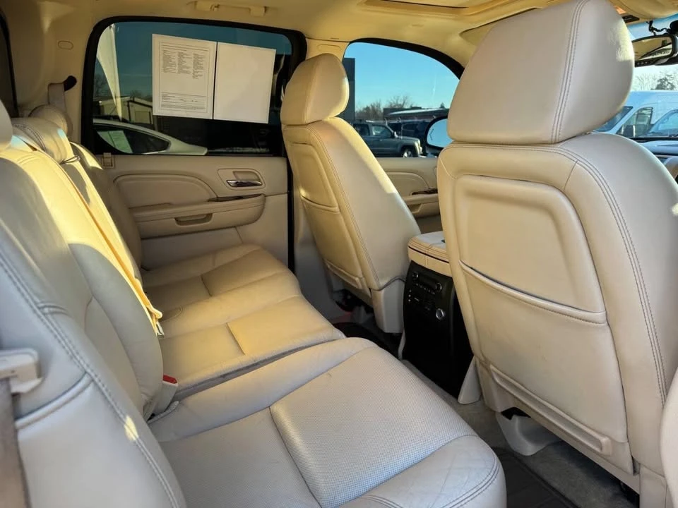 2008 Cadillac Escalade & EXT 3rd Gen - Image 11 of 20