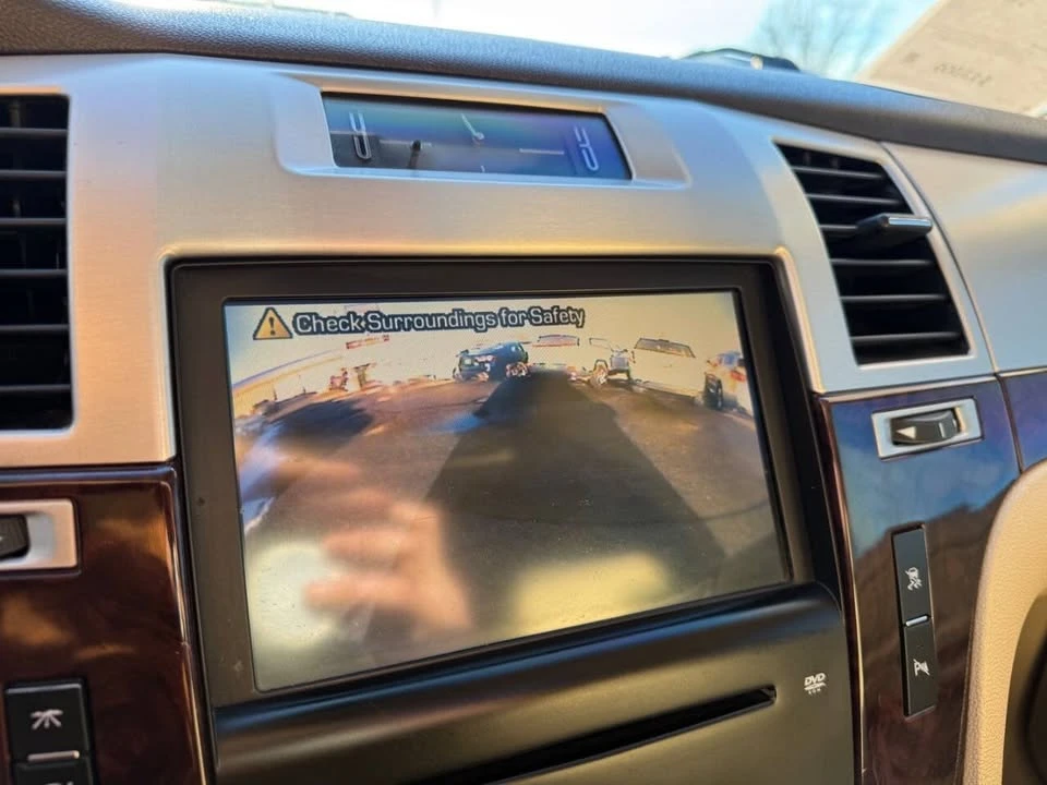 2008 Cadillac Escalade & EXT 3rd Gen - Image 15 of 20