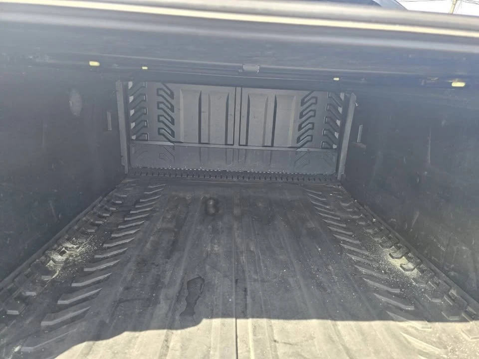 2008 Cadillac Escalade & EXT 3rd Gen - Image 16 of 20