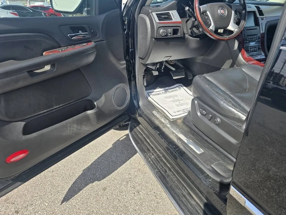 2008 Cadillac Escalade & EXT 3rd Gen - Image 12 of 20
