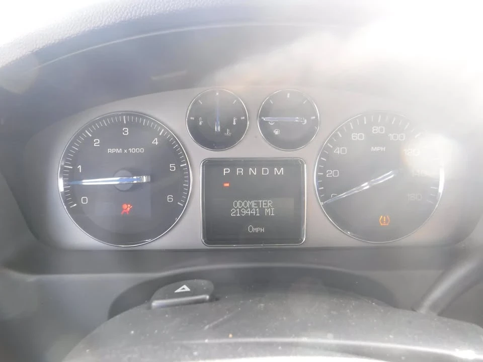2008 Cadillac Escalade & EXT 3rd Gen - Image 13 of 15
