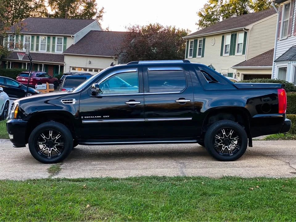 2008 Cadillac Escalade & EXT 2nd Gen - Image 4 of 20