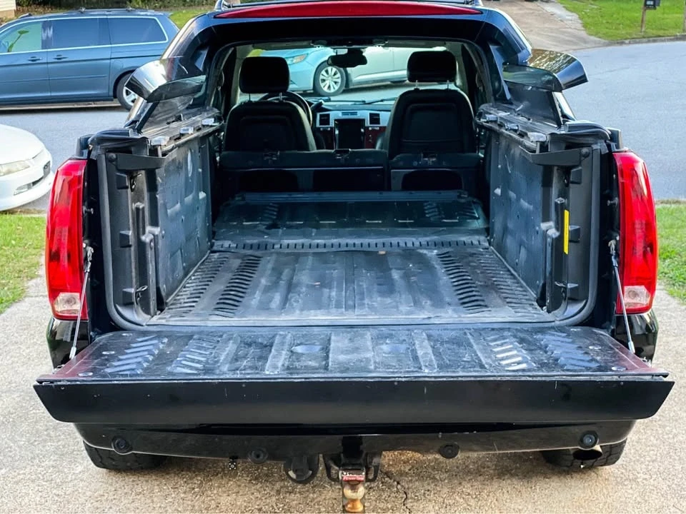 2008 Cadillac Escalade & EXT 2nd Gen - Image 19 of 20
