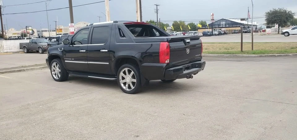 2008 Cadillac Escalade & EXT 3rd Gen - Image 4 of 9