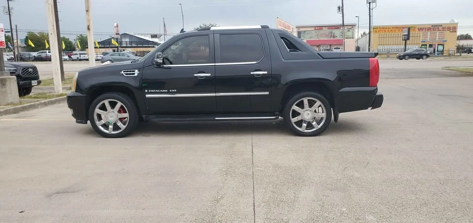2008 Cadillac Escalade & EXT 3rd Gen - Image 5 of 9
