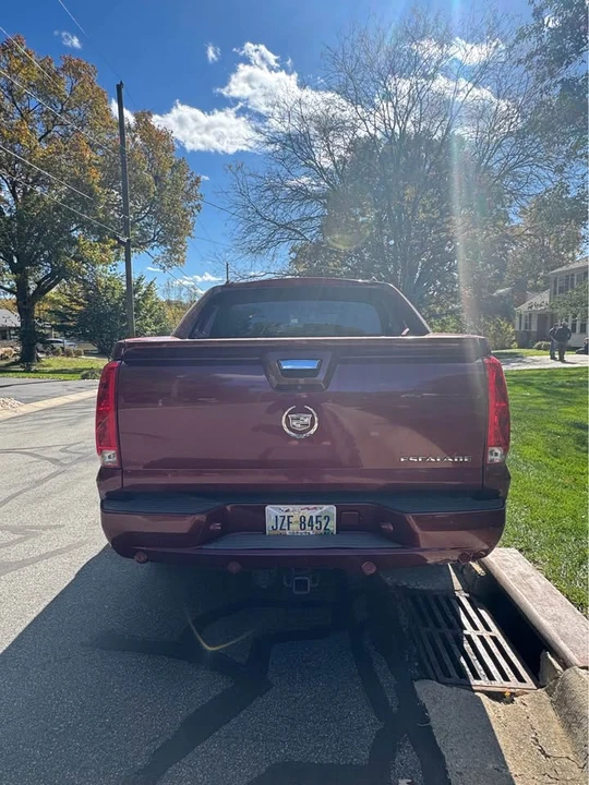 2008 Cadillac Escalade & EXT 3rd Gen - Image 2 of 6