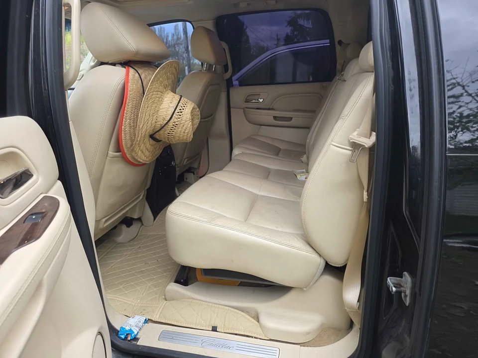 2008 Cadillac Escalade & EXT 3rd Gen - Image 8 of 10