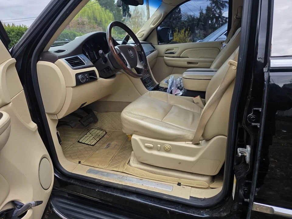 2008 Cadillac Escalade & EXT 3rd Gen - Image 6 of 10