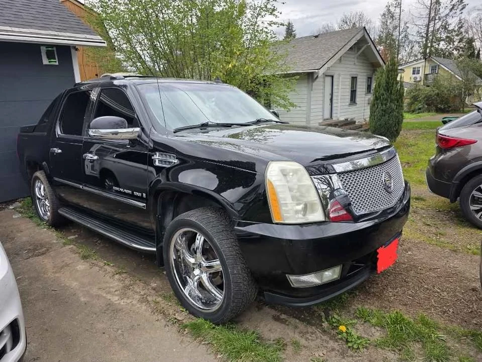 2008 Cadillac Escalade & EXT 3rd Gen - Image 3 of 10