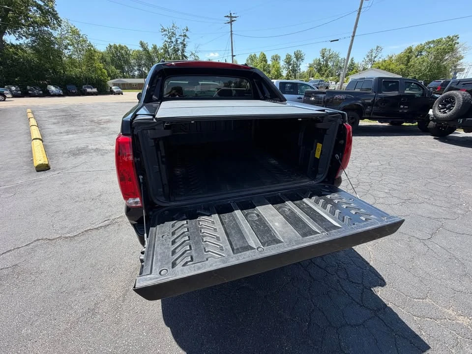 2008 Cadillac Escalade & EXT 3rd Gen - Image 13 of 20