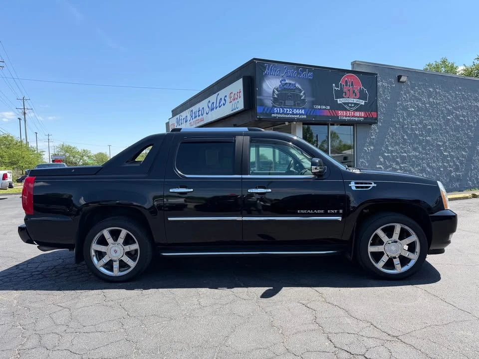 2008 Cadillac Escalade & EXT 3rd Gen - Image 9 of 20