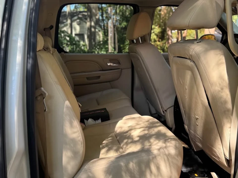 2008 Cadillac Escalade & EXT 3rd Gen - Image 13 of 17