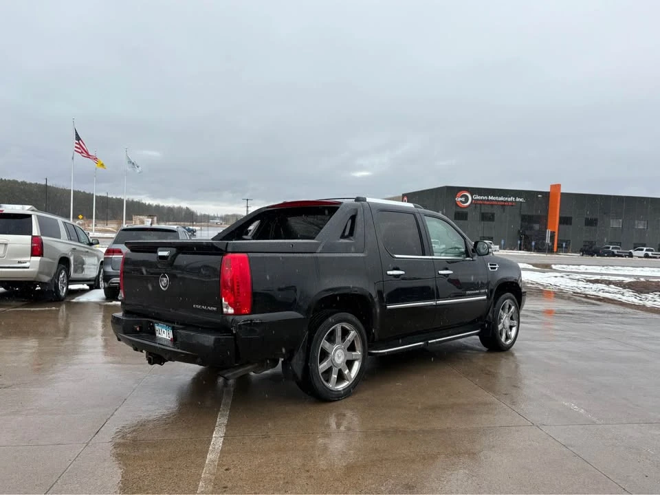 2008 Cadillac Escalade & EXT 3rd Gen - Image 4 of 14