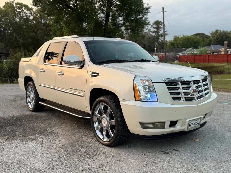 2008 Cadillac Escalade & EXT 2nd Gen - Image 18 of 20